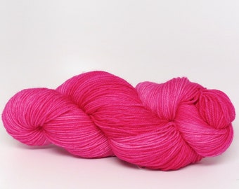 Pink Peony - Stunning Superwash Fingering Weight - 100% Superwash Merino - 100 g - 475 yds