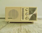 Vintage Zenith Z412W AM FM Radio WORKING Condition Mid Century Solid State Transistor Table Top Radio Vintage Audio