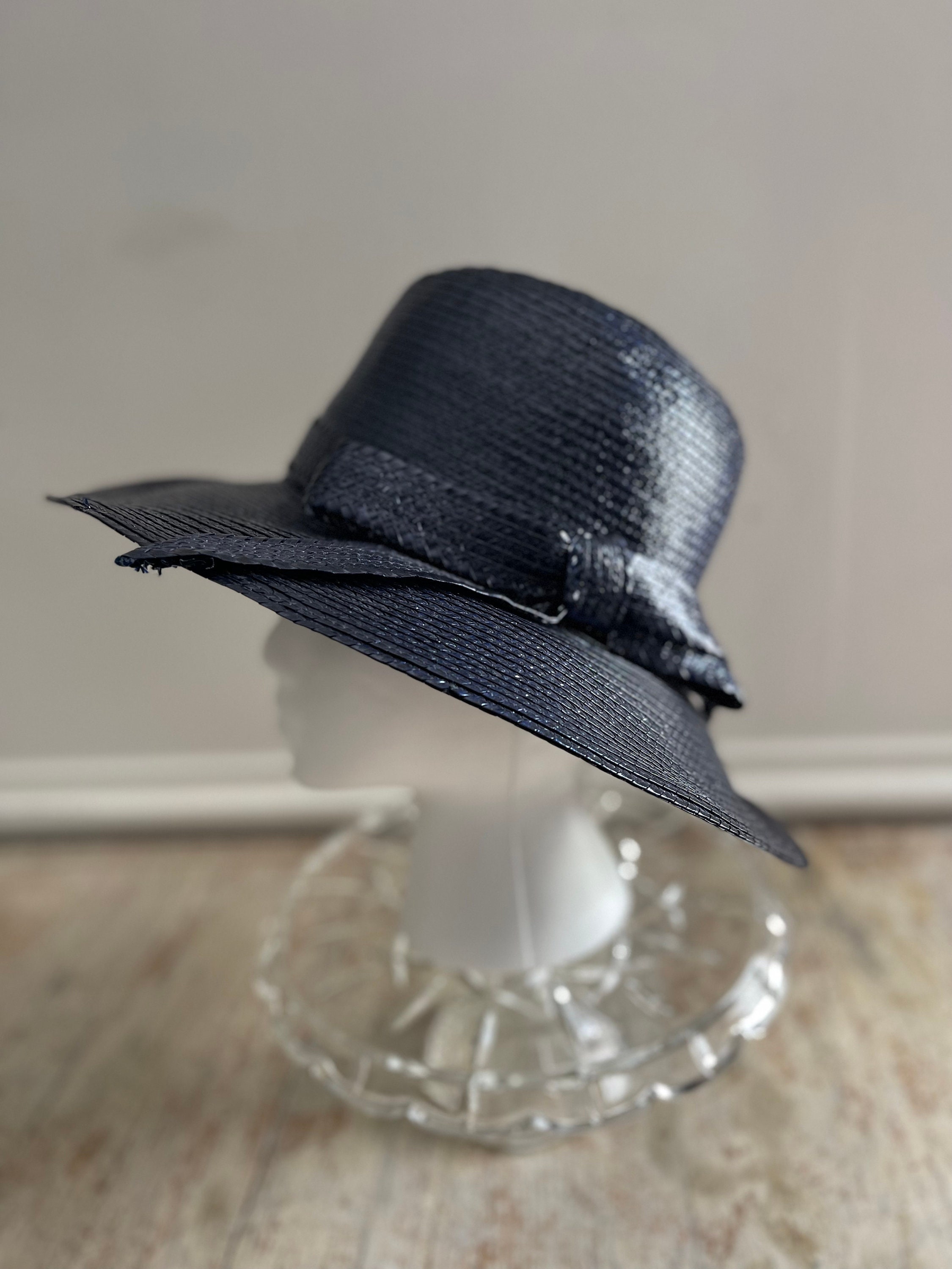 Vintage Frank Olive 1960s Navy Straw Wide Brim Hat | Shiny  display picture 2
