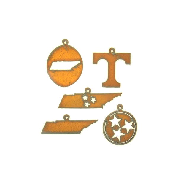 Tennessee State And Tristars Rusty Metal Pendant/Charm Assortment