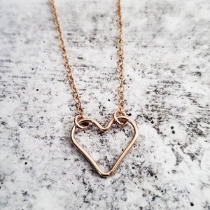 Heart Necklace - Floating Open Heart Necklace -Dainty Gold Heart - Classic Bridesmaid Gift - Valentine Necklace for Girlfriend