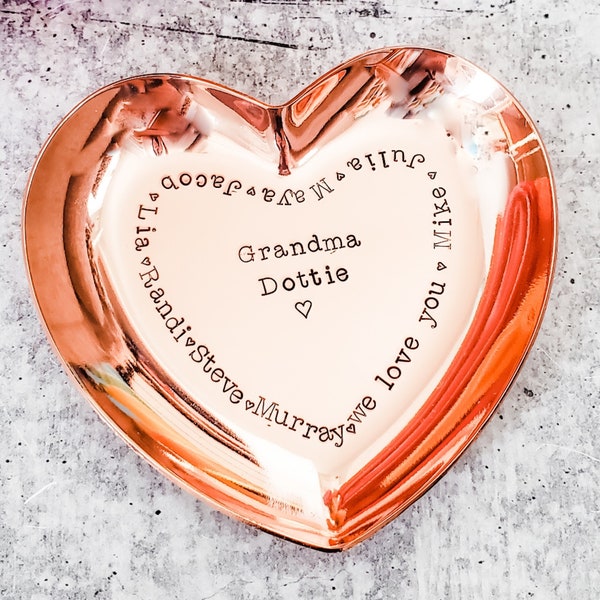 Personalized Heart Trinket Dish for Grandma - Gift for Grandmother - Nana's Jewelry Tray - Custom Grandchildren Names - Hearing Aid Holder