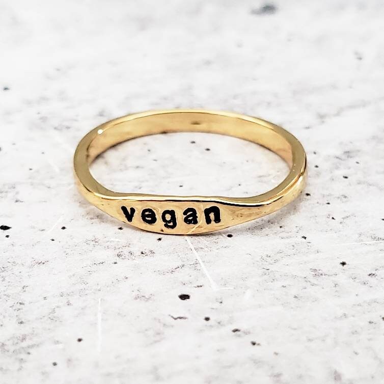 Publiciteit kruipen Verleiden Vegan Ring - Etsy