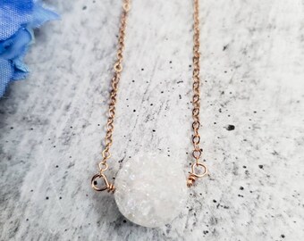 Solitaire Necklace - Druzy Crystal Floating Gem Gold Necklace -Dainty Boho Gold Pendant -Raw Gemstone Classic Pendant - Holiday Gift for Mom