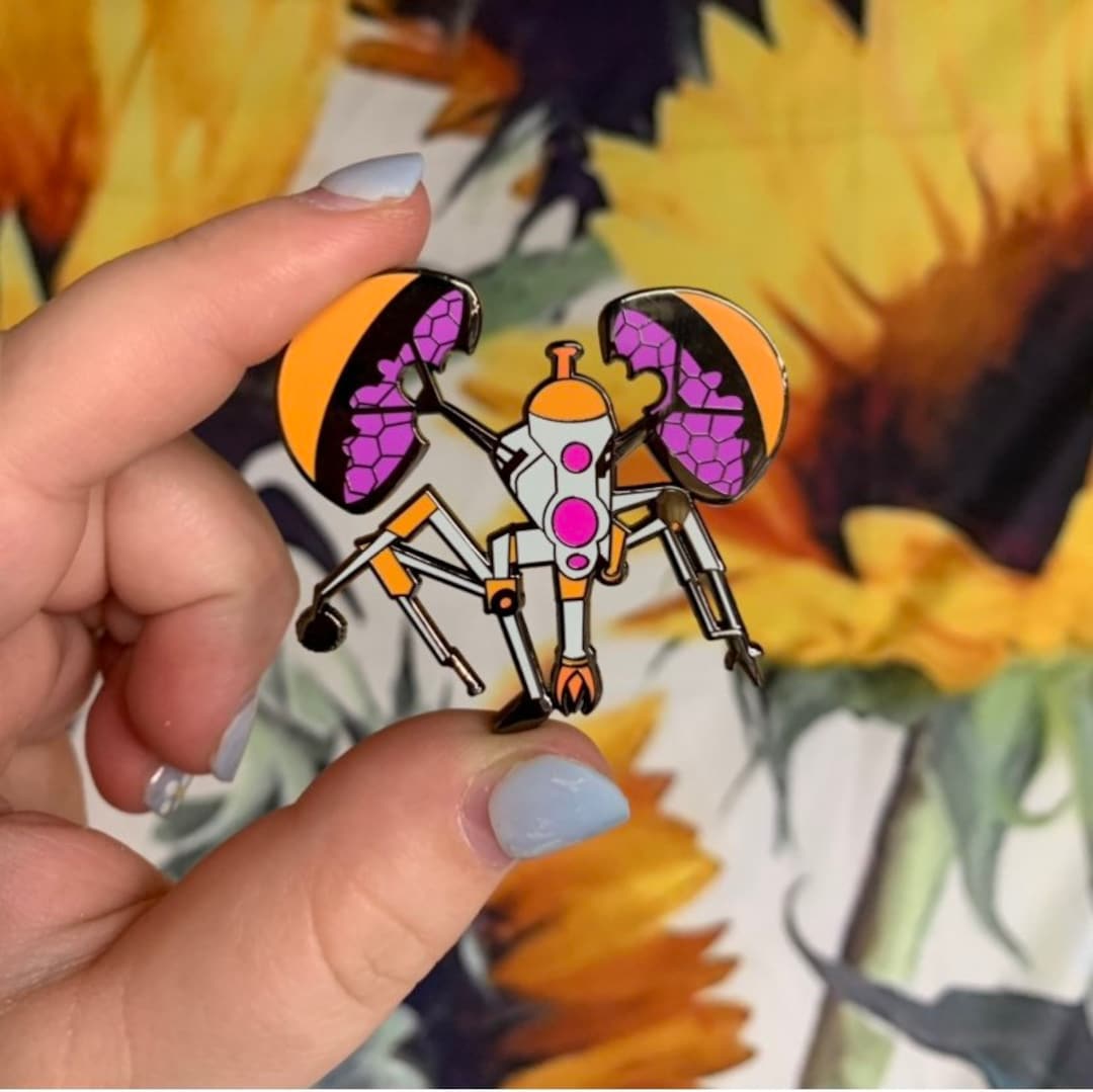 Buzz Droid Pin - Etsy