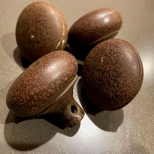 Lot of 4 Vintage Similar Rusty Salvage Metal Door Knobs