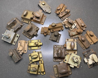 Huge Lot 25 Vintage Spring Latch Parts Chippy Rusty Salvage Hardware