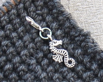 Seahorse progress keeper or stitch marker for knitting & crochet.