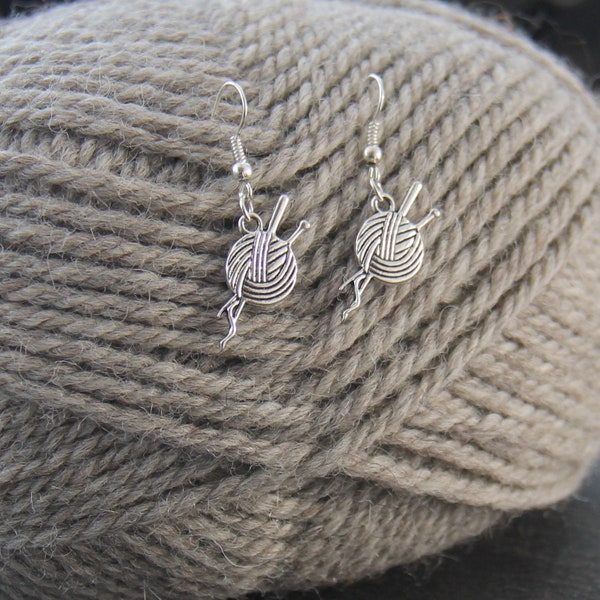 Knitting Needles and Yarn Dangle Earrings.