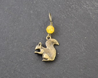 Antique Bronze Tone SQUIRREL stitch marker for knitting. Fits up to 5mm (US 8) needle