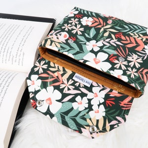 Deluxe Book Sleeve Full cover High End Custom Gift BookTok Kindle Cover Kindle Sleeve Kindle Case Book Accessory Green Spring Floral Gen Z image 2