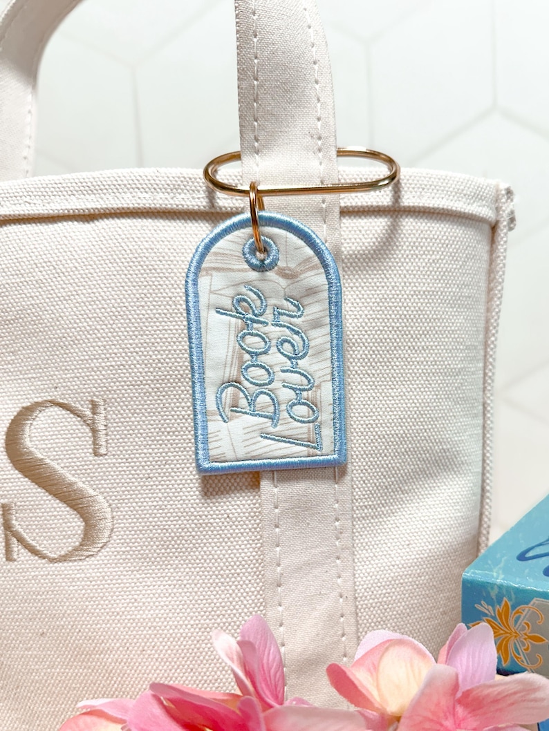 Book Lover Embroidered Keychain, Bookish Bag Charm, Embroidered Bag Tag, Bookworm Gift, Reader Gift, Book Club Gift, Oval Carabiner Clip