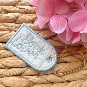 Book Lover Embroidered Keychain, Bookish Bag Charm, Embroidered Bag Tag, Bookworm Gift, Reader Gift, Book Club Gift, Oval Carabiner Clip