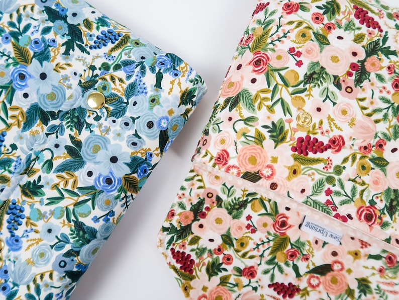 Rifle Paper Co Fabric Garden Party Roze Blauw Petite Deluxe Boekenhoes Volledige omslag High End Custom Gift BookTok Lente Bloemenontwerper afbeelding 5