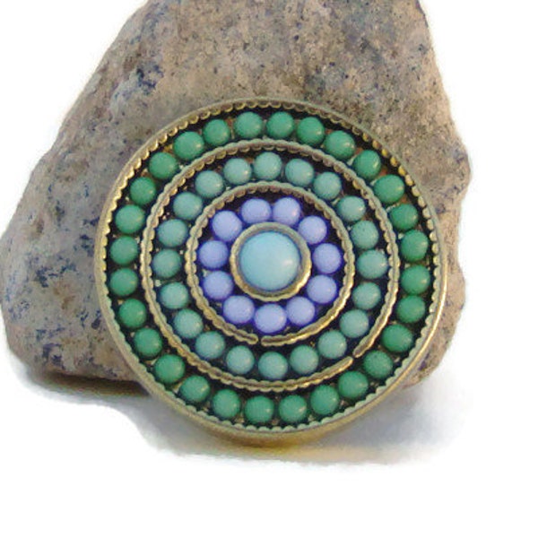 Green and pale blue bead noosa style snap button for snap button jewelry, like ginger snaps and magnolia and vine.