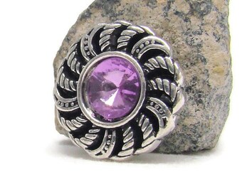 Snap charm button, regular 18-20 mm, with purple rhinestone rope design for snap jewelry brands like ginger snaps and style dots