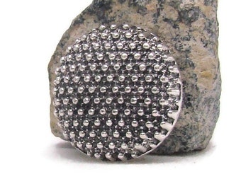 Snap button charm, regular 18-20 mm size, in silver tone dot design for snap jewelry brands like ginger snaps and style dots