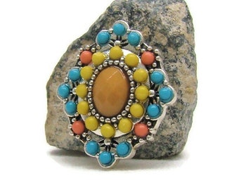Snap charm button, with blue, yellow and orange beads for regular 18-20 mm snap jewelry brands like ginger snaps and style dots