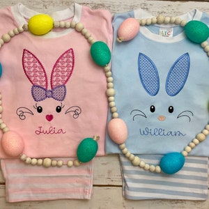 Monogram Easter Bunny Face Pajama PJ Match Sibling Spring Custom Pink Light Blue White Stripe Girl Boy Personalize Egg Chick Carrot Dino Dig bild 2