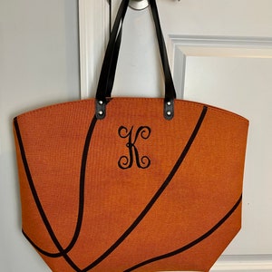 How to Monogram a Canvas Tote Bag - Monogram Monday Embroidery