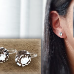 Invisible CLIPS Earrings Round Crystal PureCristal Crystals, Small Round Clear Crystal Ear Clips, Minimalist Jewelry.
