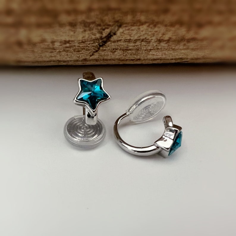 SANS DOULEUR Boucles d'oreilles CLIPS Petit cercle argent avec petit étoile bleu. Clips d'oreilles confortable Boucles Délicates image 3