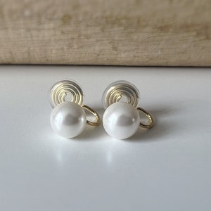 SANS DOULEUR Boucles d'oreilles CLIPS U spirale Perle blanche 8mm /10mm /12mm plaqué d'Or. Clips d'oreilles confortable. image 6