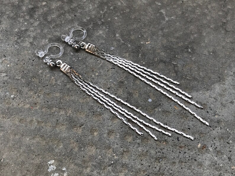 Boucles d'oreilles CLIPS INVISIBLE, Chain tassel earrings, silver color, Clip on earrings, Simple everyday earrings, tassel CLIPS. image 5