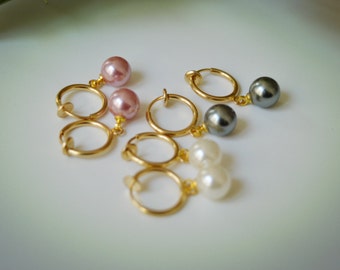 Clip Pearl Earrings (white/ pink/ gray)