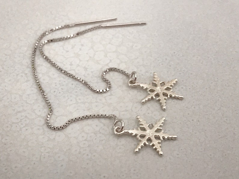 Flocon de neige hiver Cadeaux No\u00ebl Cha\u00eenette coulissante D\u00e9licates Minimaliste Moderne Cha\u00eenes d\u2019oreilles traversantes Argent 925