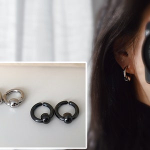 Rock Boucles d'oreille CLIPS Pince Anneaux avec perle couleur Argent/ Noir pour oreilles non percées. Hommes Femmes Créole cercle 17mm image 1