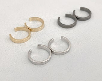 13 mm Kreolenringe 13 mm, CLIPS-Ohrringringe in Silber, Gold, schwarzer Metallfarbe, für nicht durchbohrte Ohren. Täglicher Schmuck.