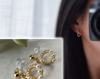 Mini invisible ear clips Triple circle small white pearls, mini zircon CLIPS earrings delicate gold color comfortable.