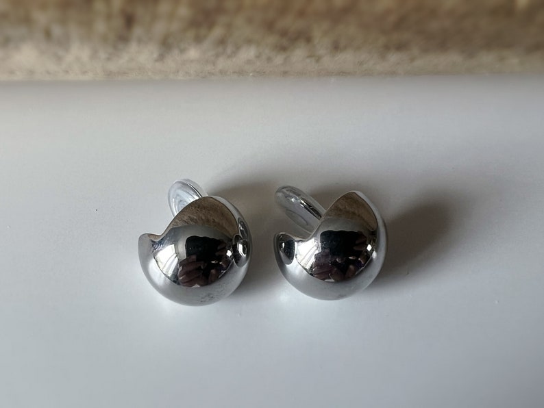 SANS DOULEUR Boucles d'oreilles CLIPS U spirale Grande boucle couleur Argent. Clips d'oreilles confortable Boucles Délicates image 4