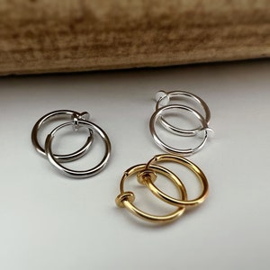 Creolen, 15 mm, unsichtbare Ohrclips, Creolen zum Anklipsen, nicht durchbohrte Ohrringe, moderne Ohrclips. Nicht gepierct, gepierct aussah.