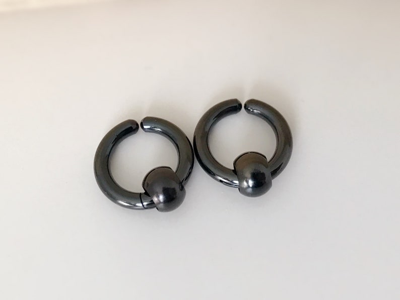 Rock Boucles d'oreille CLIPS Pince Anneaux avec perle couleur Argent/ Noir pour oreilles non percées. Hommes Femmes Créole cercle 17mm image 6