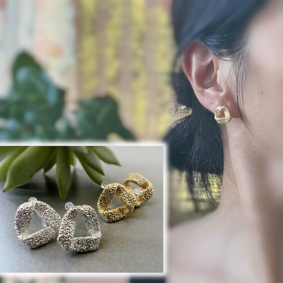 Orecchini quadratino bianco e argento, orecchini a lobo, orecchini