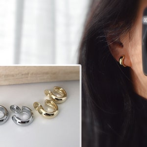 PAINLESS CLIPS U spiral earrings Small circle gold / silver color. Comfortable Ear Clips Delicate Earrings image 1