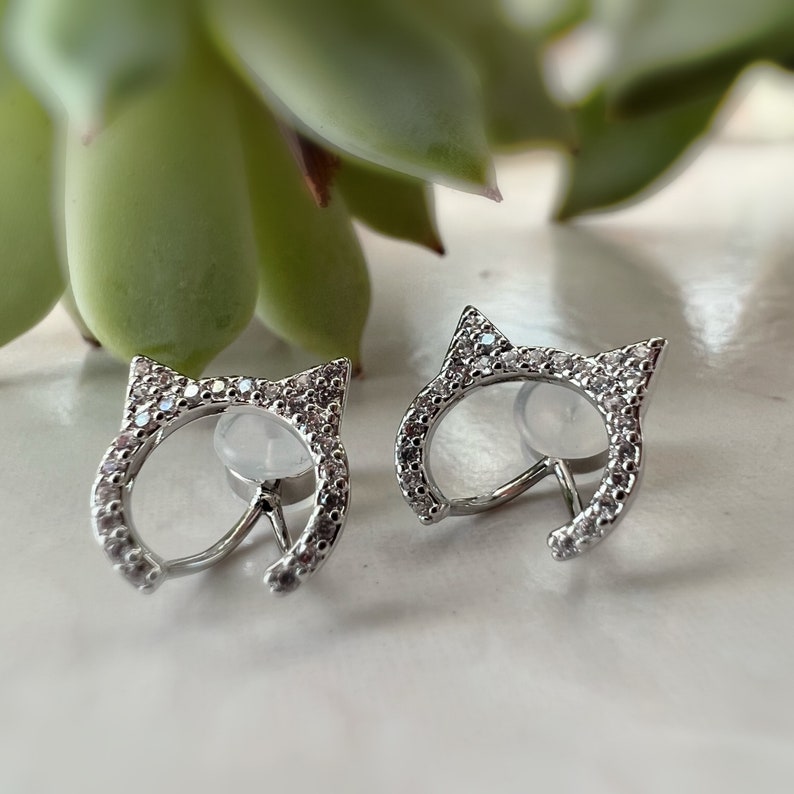 PAINLESS CLIPS U Cat zircon silver earrings. Comfortable Ear Clips Delicate Earrings image 4