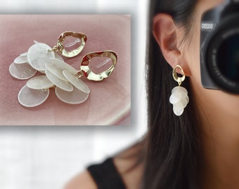White Mother-of-Pearl, Matte Gold or Shiny Gold Ear Clips, Comfortable Dangling Invisible CLIPS