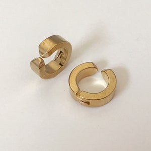 Rock-Ohrringe CLIPS CLAMP-Ringe Silber, Gold, Schwarz, Blau, Farbsinfonie, nicht durchbohrte Ohren. Täglicher Schmuck für Männer und Frauen Gold