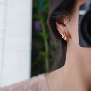 PAINLESS CLIPS U spiral earrings Triple circles zircon hoops. Comfortable Delicate 18K Gold Plated Ear Clips image 7