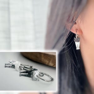 2 IN 1 Cat Hoops Clips 20mm Silver Cat Pendant Circle Small Silver Beads. Silver Hoop Earrings