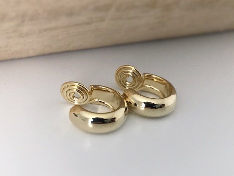 PAINLESS CLIPS U spiral earrings Small circle gold / silver color. Comfortable Ear Clips Delicate Earrings image 7