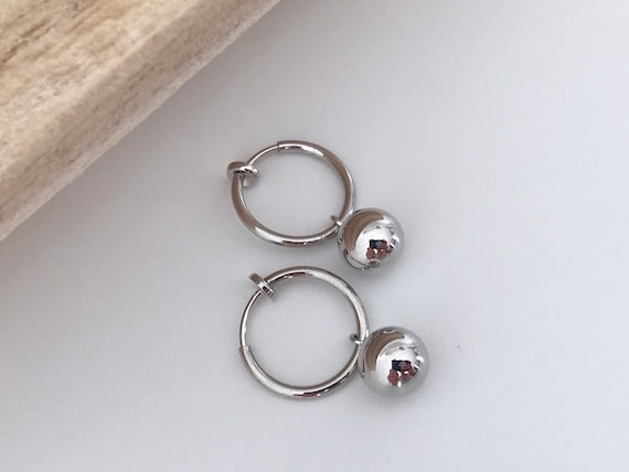 2 IN 1, 13mm Clip-on Hoop Earrings With Mini Pearl. Silver Clip-on