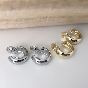 PAINLESS CLIPS U spiral earrings Small circle gold / silver color. Comfortable Ear Clips Delicate Earrings image 5