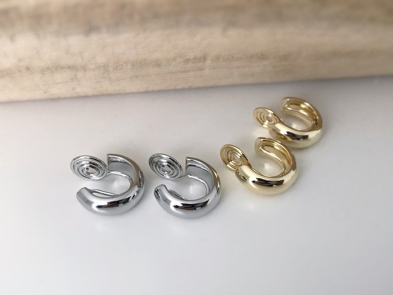 PAINLESS CLIPS U spiral earrings Small circle gold / silver color. Comfortable Ear Clips Delicate Earrings image 5