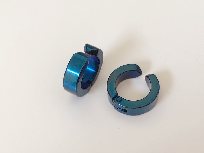 Rock Earrings CLIPS CLAMP rings Silver, Gold, Black, Blue, Color symphony Non Pierced Ears. Daily Jewelry Men Women Blue