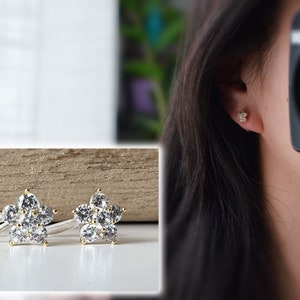 Mini invisible ear CLIPS, Mini Flower five petals Gold Zircon, Comfortable delicate minimalist clip earrings image 1