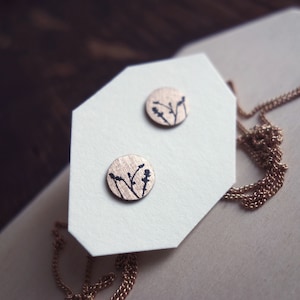 Runde Ohrstecker, Ohrstecker roségolden, Ohrstecker floral, Ohrstecker Blume, Ohrstecker Pflanze, Ohrstecker mit Magnolienknospenprint